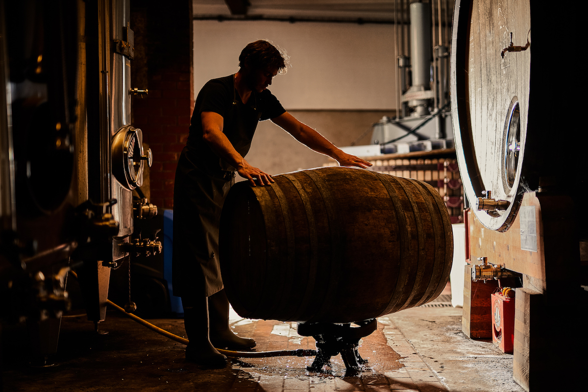Træ og bobler – champagnesmagning 20. marts 2027 kl. 20